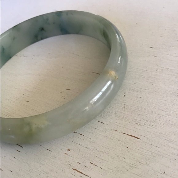 Vintage Olde Large Mossy White Jade Bangle 70 Gr. - Picture 8 of 10